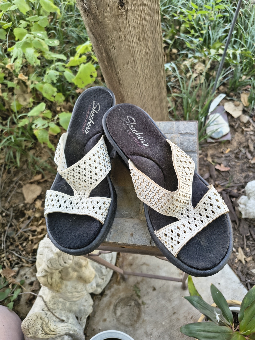 Skechers Women’s Cream Woven Slide Sandals with Black Footbed